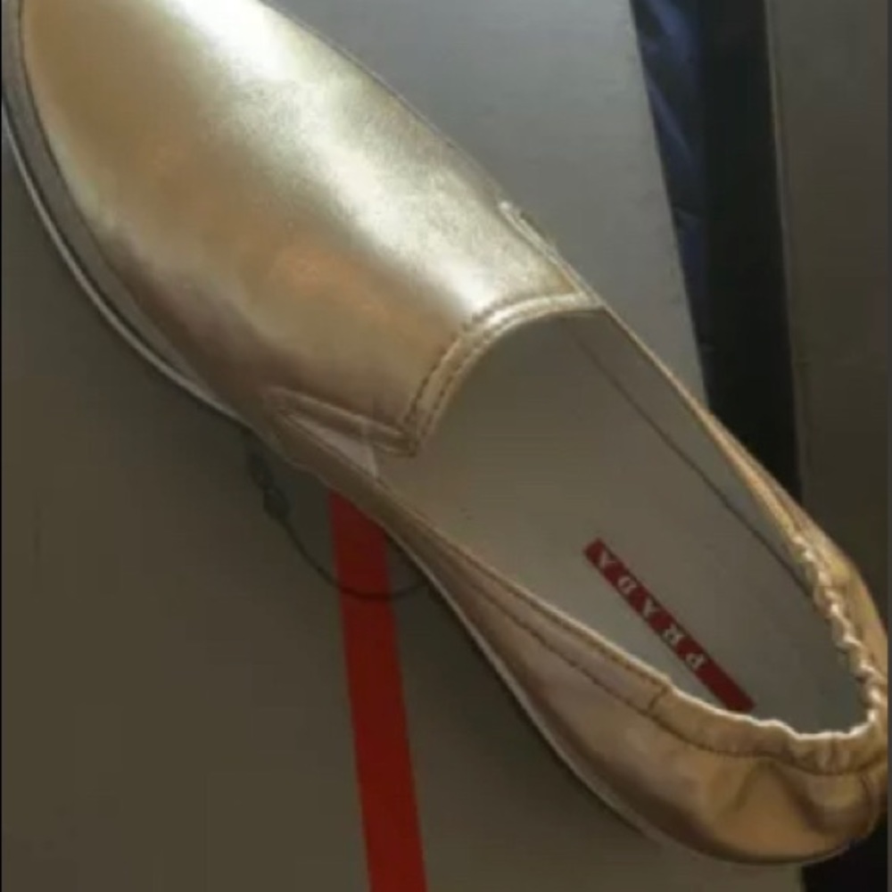 Prada sneakers gold size :40-USA9-9.5 platinum msrp:$700 - Picture 2 of 5